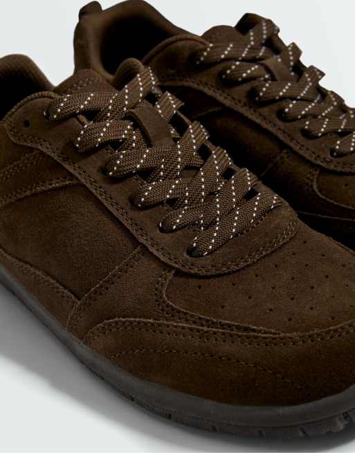 OYSHO baskets barefoot multi-activité en daim marron, 4 de 7