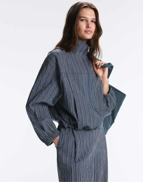 OYSHO – Bomberjacke in Marineblau mit Streifenmuster - view 1