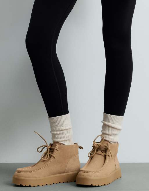 OYSHO Bottes à lacets en cuir taupe, 2 de 7