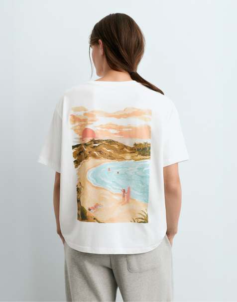 OYSHO broderad boxig t-shirt i bomullsmix i off-white - view 1