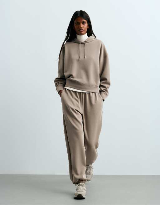 OYSHO Brushed modal joggers in brown, 5 of 6