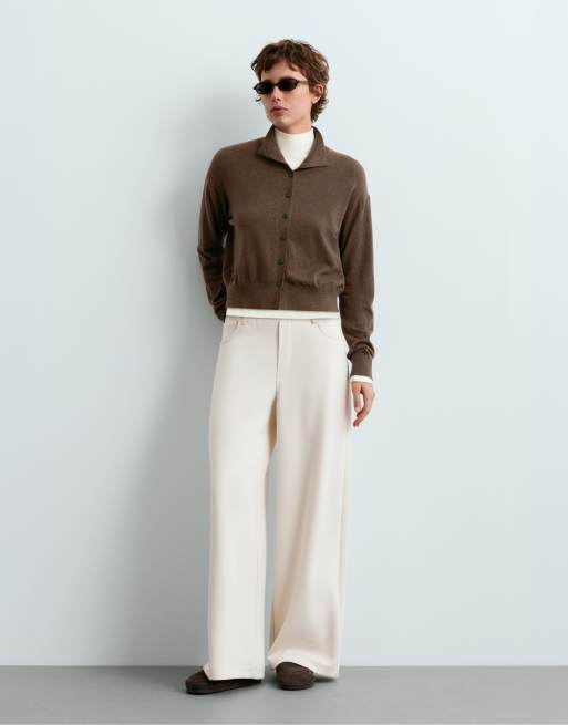 OYSHO Buttoned knit jacket in brown, 2 of 5