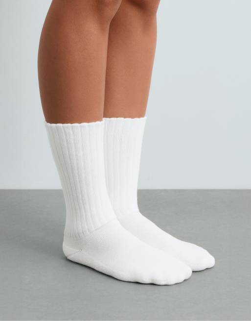 OYSHO calzini classici a coste in misto cotone bianchi, 2 di 4