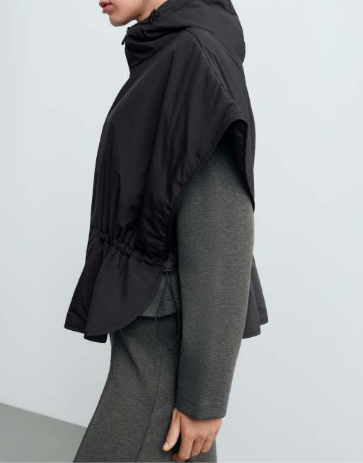 OYSHO Cape-style padded gilet in black, 5 of 6
