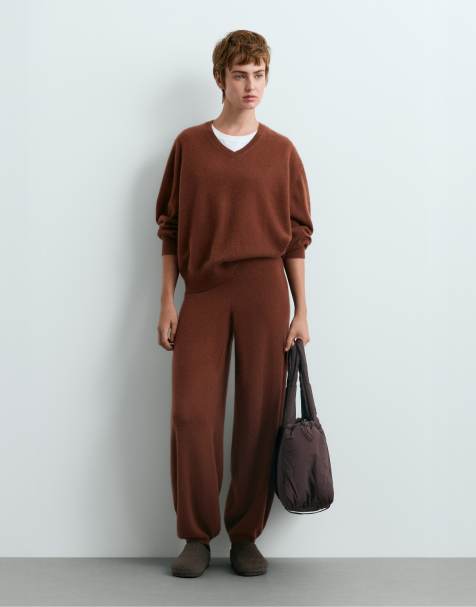 OYSHO cashmere 100% cocoon knit trousers in brown - view 1