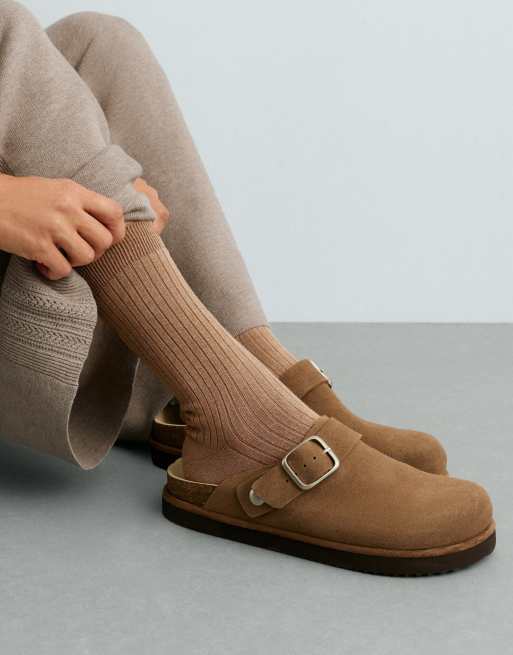 OYSHO Cashmere 15% ribbed modal blend socks in camel, 2 of 4
