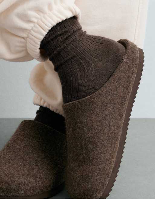OYSHO Cashmere 15% ribbed modal blend socks in dark brown, 4 of 4