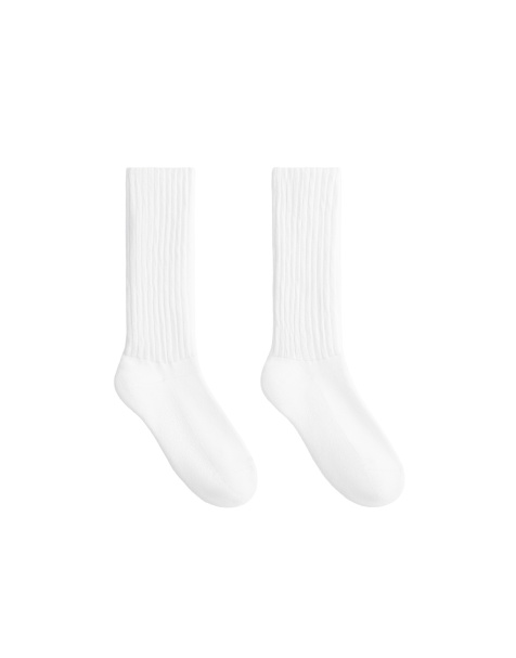 OYSHO Classic cotton-blend ribbed socks in white - view 1