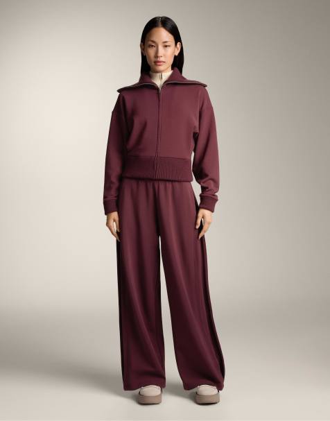 OYSHO – Cocoon – Hose in Rot mit seitlicher Zierfalte und angerautem Modalstoff - view 1