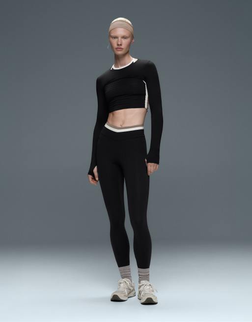 OYSHO Comfortlux ankle-length high rise block leggings in black, 2 of 7