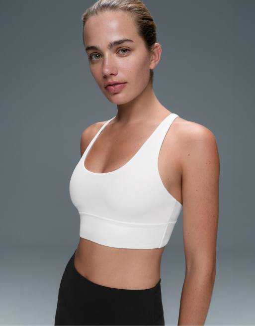 Oysho - Comfortlux - Brassière de sport à maintien intermédiaire avec bonnets - Blanc cassé, 3 de 7