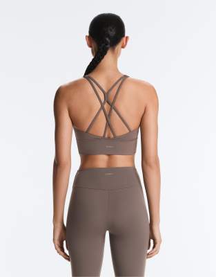 Oysho - Comfortlux - Brassière de sport à maintien intermédiaire avec bonnets - Gris taupe