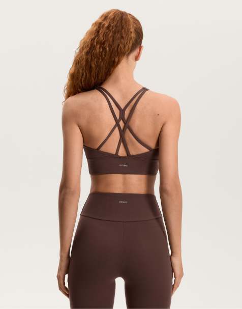 OYSHO - Comfortlux - Brassière de sport à maintien intermédiaire avec bonnets - Marron foncé - view 1