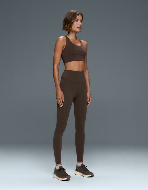 OYSHO - Comfortlux - Brassière de sport à maintien intermédiaire avec bonnets - Marron, 2 de 4