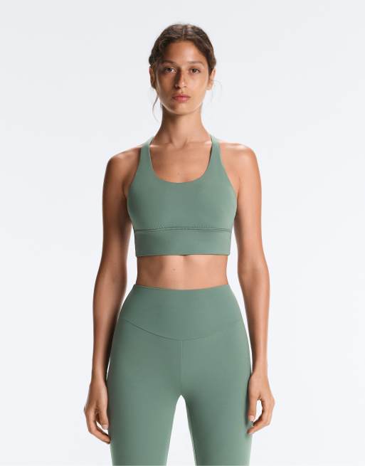 OYSHO - Comfortlux - Brassière de sport à maintien intermédiaire avec bonnets - Vert, 5 de 7