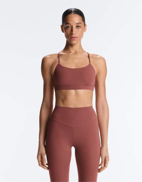 Oysho - Comfortlux - Brassière de sport à soutien léger avec bretelles croisées - Taupe - view 1