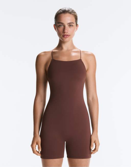 OYSHO - Comfortlux - Brunt kort jumpsuit med stropper bagpå, 2 af 7