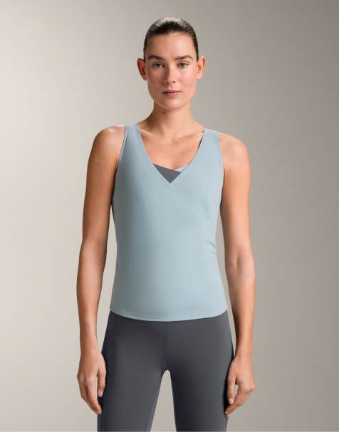 OYSHO – Comfortlux – Duvblå, ärmlös t-shirt med omlottdesign - view 1