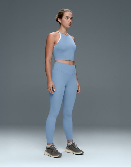 OYSHO Comfortlux halter-tanktop med krydsede stropper i blå, 2 af 7