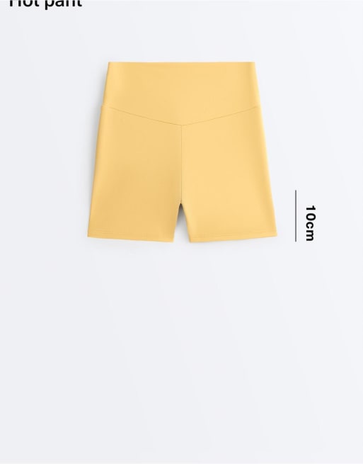 OYSHO Comfortlux High-Rise 10 cm Hot Pants in Gelb, 6 von 7