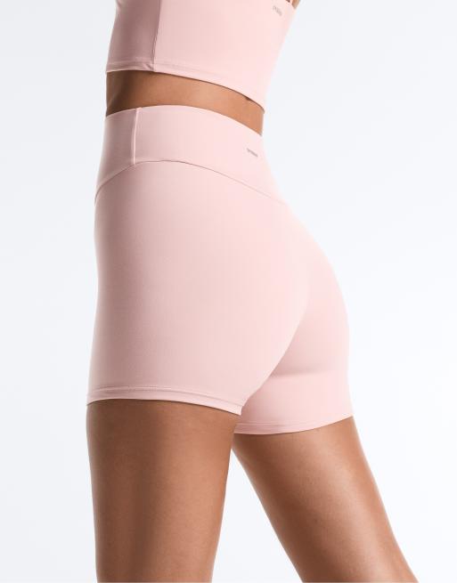 OYSHO Comfortlux High-Rise 10 cm Hot Pants in Hellrosa, 3 von 7