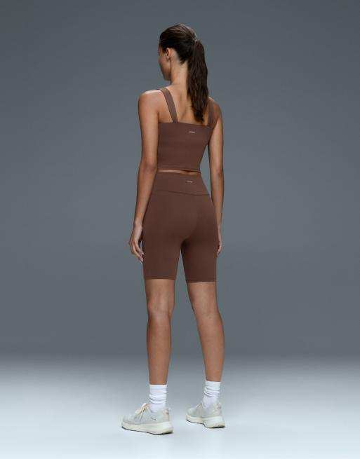 OYSHO Comfortlux high-rise 20cm short leggings in cocoa, 4 of 5