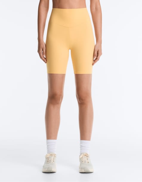 OYSHO Comfortlux high-rise 20cm short leggings in yellow - view 1