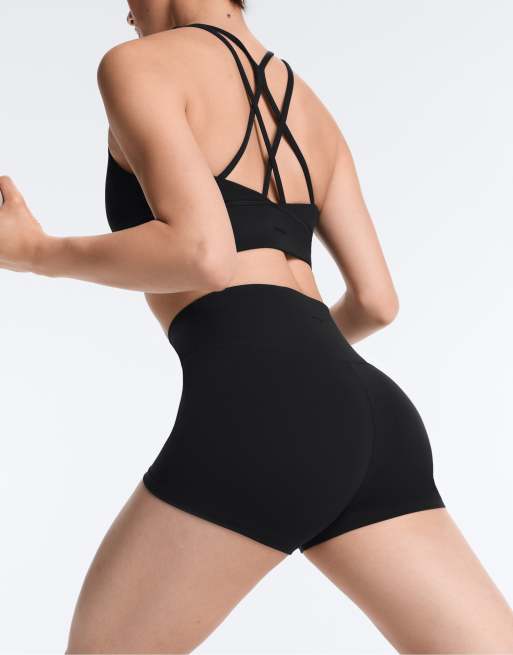 OYSHO Comfortlux high-rise 5cm hot pants in black, 4 of 4