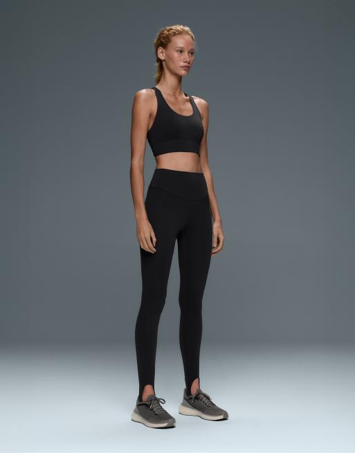 OYSHO Comfortlux high rise 65cm ankle-length stirrup leggings in black, 2 of 6