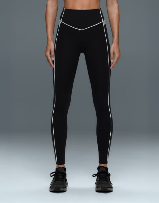 OYSHO Comfortlux high-rise piping 65cm ankle-length leggings in black, 2 of 4