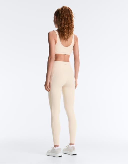 OYSHO Comfortlux high-rise rib 65cm ankle-length leggings in light beige, 3 of 4