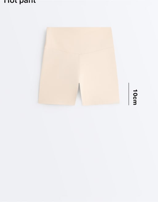 OYSHO Comfortlux hög midja 10 cm hotpants i sand, 6 av 7