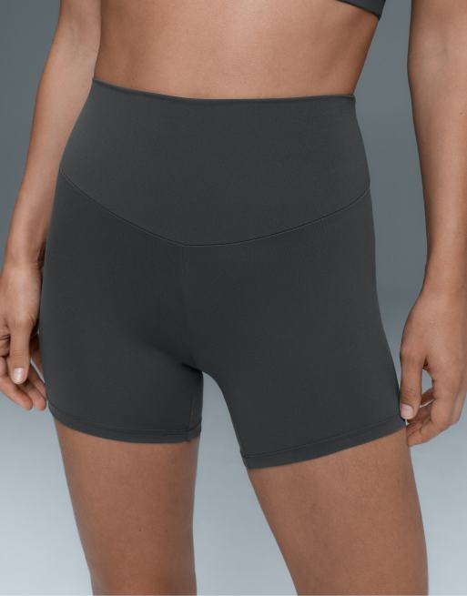 OYSHO Comfortlux hotpants med hög midja 10 cm i grått, 3 av 7