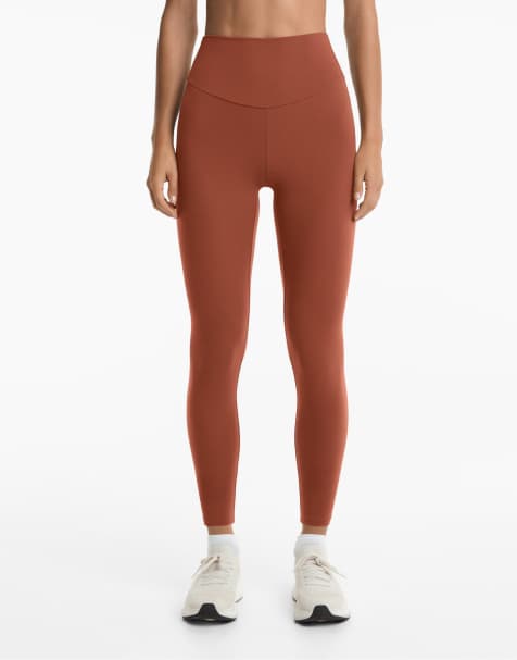 OYSHO – Comfortlux – Knöchellange Leggings in Braunrot mit hohem Bund - view 1