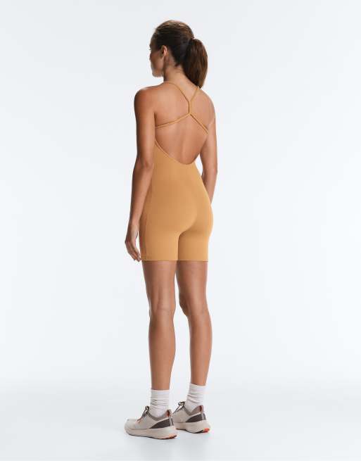 OYSHO – Comfortlux – Kurzer Jumpsuit in Senfgelb mit Flechtdetail, 4 von 4