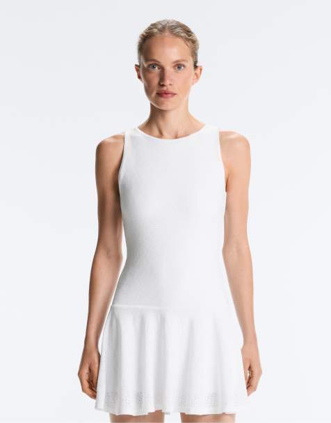 OYSHO – Comfortlux – Kurzer Jumpsuit in Wollweiß mit Stickerei - view 1