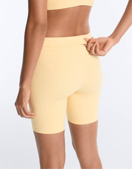 OYSHO - Comfortlux - Legging court 20 cm à taille haute - Jaune pâle, 5 de 7