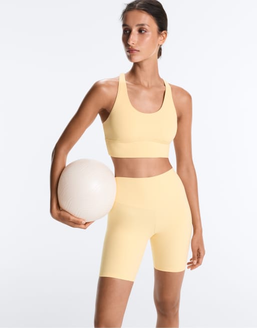 OYSHO - Comfortlux - Legging court 20 cm à taille haute - Jaune pâle, 6 de 7