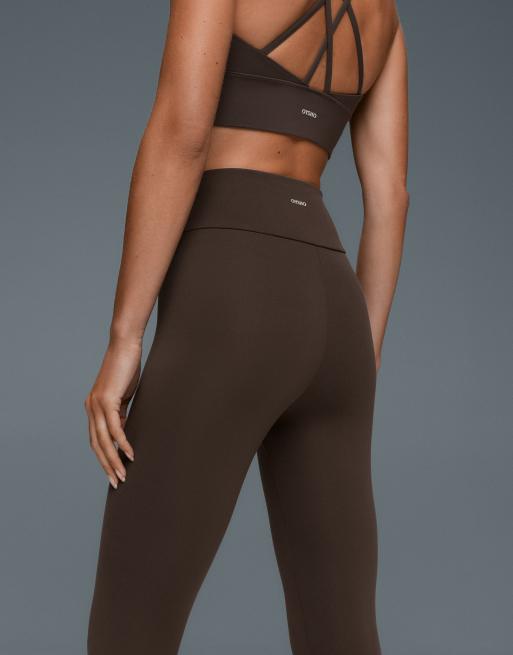 OYSHO Comfortlux leggings med hög midja 40 cm i brunt, 3 av 4