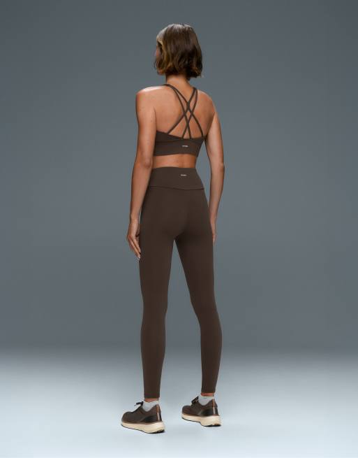 OYSHO Comfortlux leggings med hög midja och ankellängd i brunt, 4 av 7