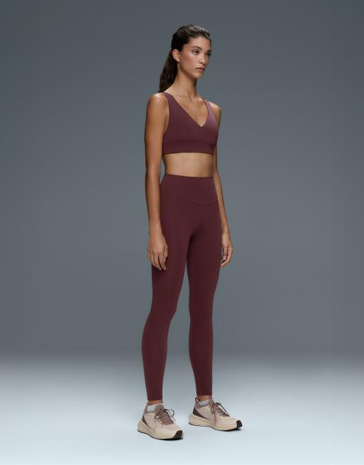 OYSHO Comfortlux leggings med hög midja och ankellängd i vinröd, 2 av 7
