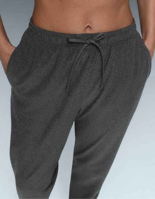 OYSHO Comfortlux mid rise marl joggers in dark grey, 3 of 6