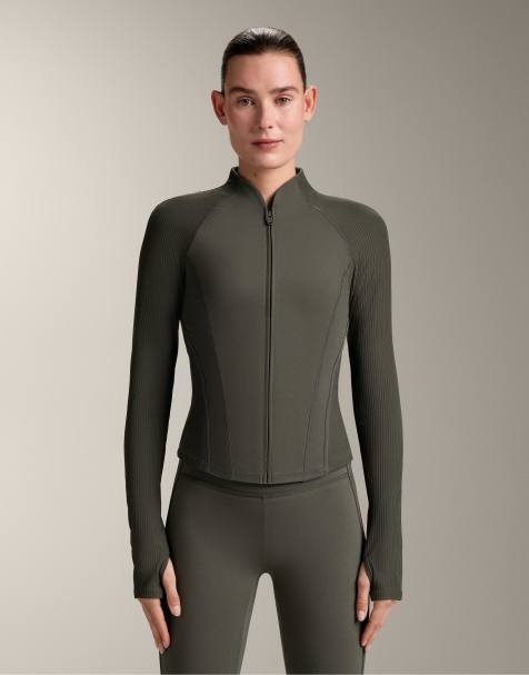 OYSHO – Comfortlux – Militärgrön, ribbad, teknisk jacka - view 1