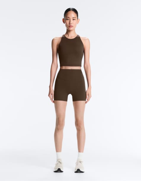 Oysho - Comfortlux - Mini-short 10 cm à taille haute - Marron foncé - view 1