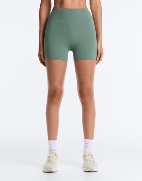 Oysho - Comfortlux - Mini-short 10 cm à taille haute - Vert - view 1