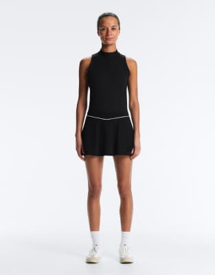 OYSHO - Comfortlux - Minirock in Schwarz mit hohem Bund und Paspelierung