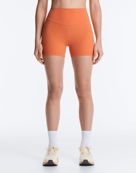 OYSHO – Comfortlux – Orange hotpants med hög midja och 10 cm innersöm - view 1