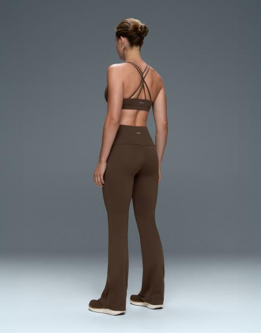 Oysho - Comfortlux - Pantalon évasé taille haute - Marron foncé, 4 de 7