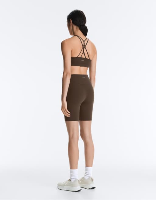 Oysho - Comfortlux - Pantaloncini a vita alta da 20 cm marrone scuro, 4 di 7