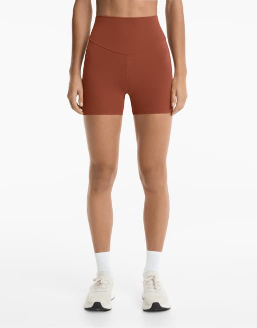 Oysho - Comfortlux - Pantaloncini hotpant a vita alta da 10 cm color terracotta